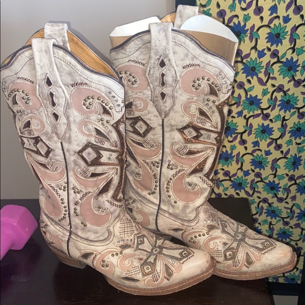 Womens corral boots
